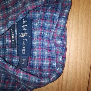 LOT OF DRESS SHIRTS ONE PRICE